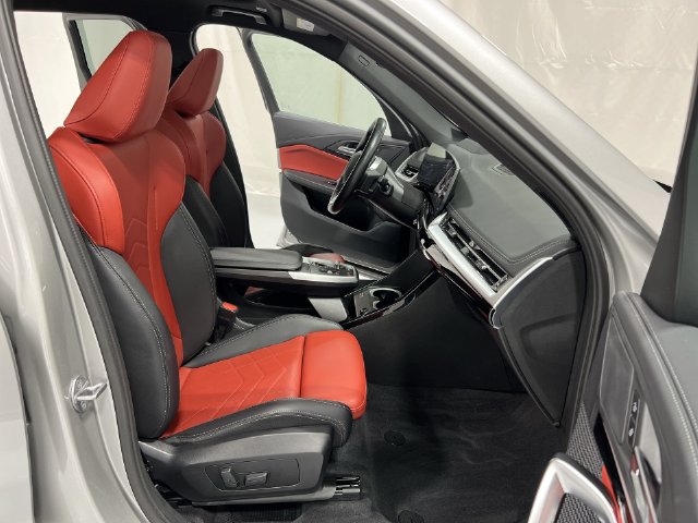 Thumbnail: 2024 BMW X1 - 30