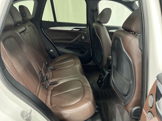 Thumbnail: 2016 BMW X1 - 30