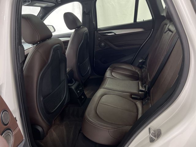 Thumbnail: 2016 BMW X1 - 29