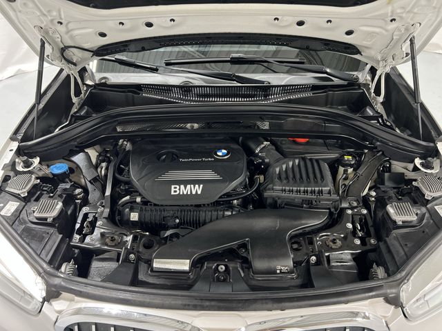 Thumbnail: 2016 BMW X1 - 9