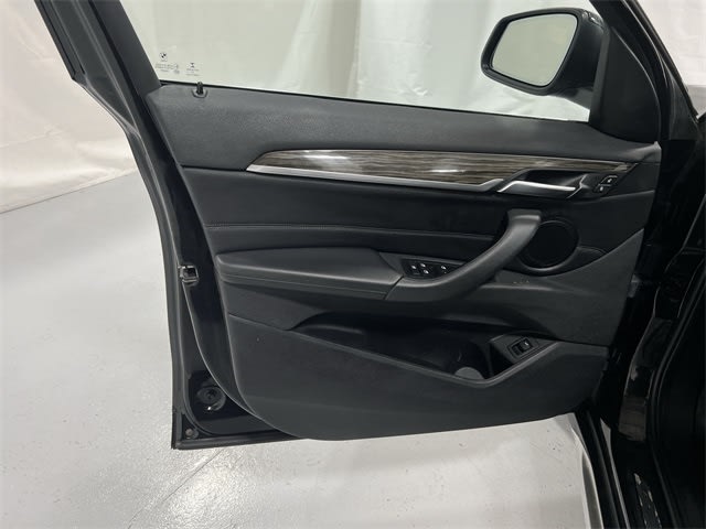 Thumbnail: 2016 BMW X1 - 34