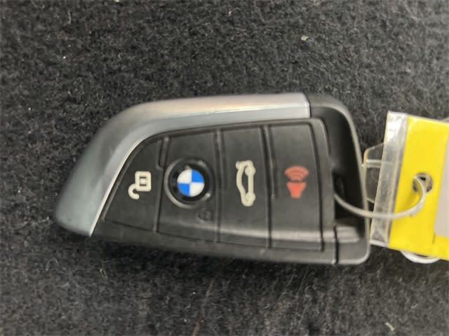 Thumbnail: 2016 BMW X1 - 17