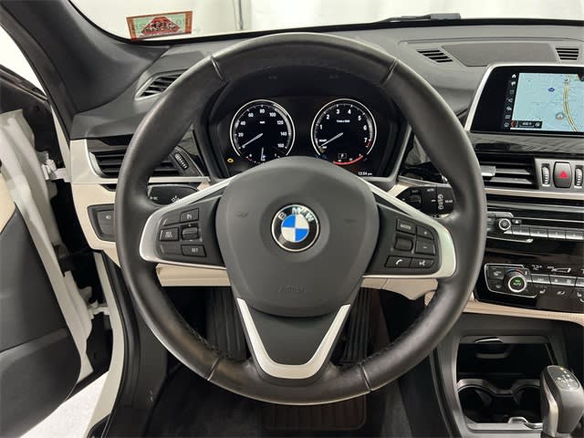 Thumbnail: 2018 BMW X1 - 9