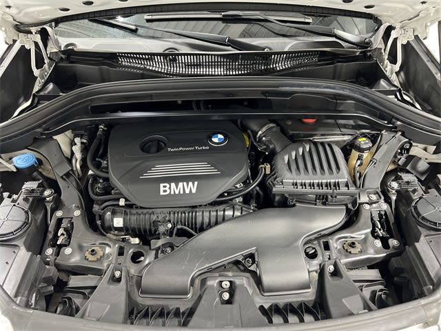 Thumbnail: 2018 BMW X1 - 8