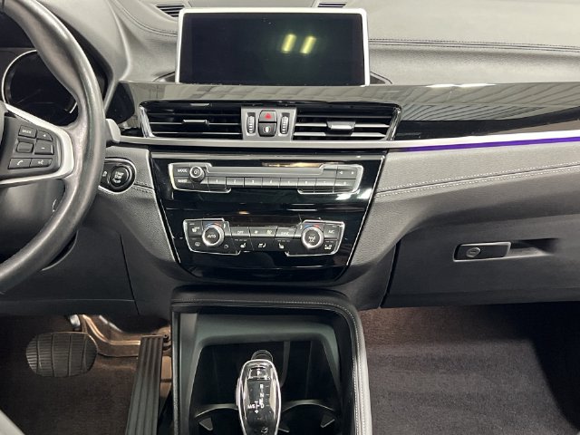 Thumbnail: 2021 BMW X1 - 13