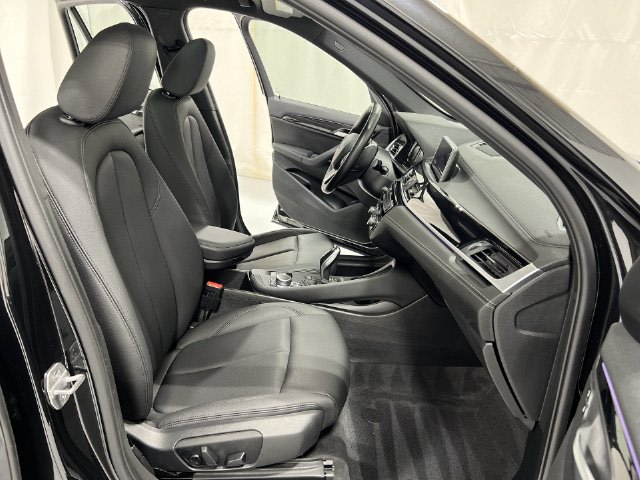 Thumbnail: 2021 BMW X1 - 33