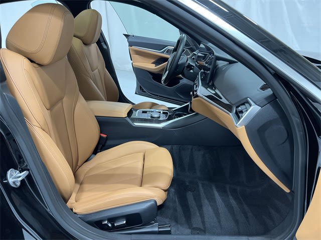 Thumbnail: 2023 BMW i4 - 31