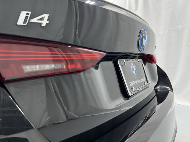 Thumbnail: 2025 BMW i4 - 23