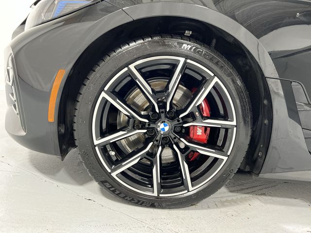 Thumbnail: 2025 BMW i4 - 7