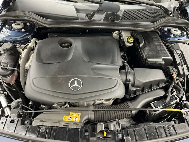 Thumbnail: 2019 Mercedes-Benz GLA - 8