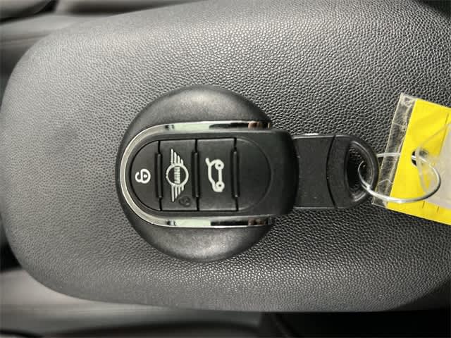 Thumbnail: 2020 MINI Cooper - 16