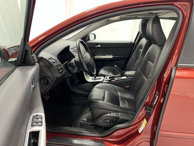 Thumbnail: 2011 Volvo S40 - 11