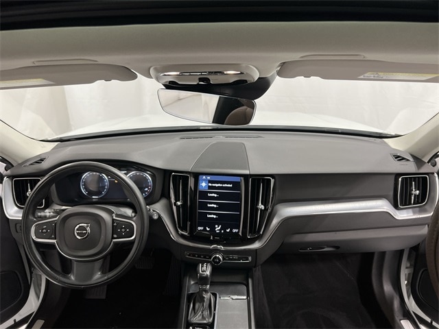 Thumbnail: 2020 Volvo XC60 - 2