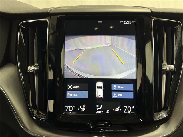 Thumbnail: 2020 Volvo XC60 - 30