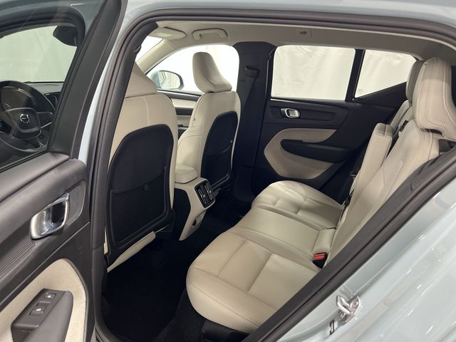Thumbnail: 2019 Volvo XC40 - 28