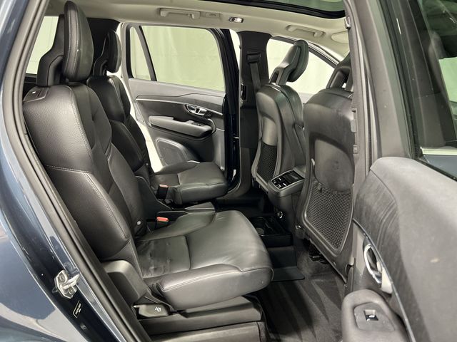 Thumbnail: 2020 Volvo XC90 - 29