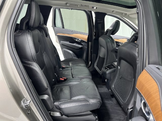 Thumbnail: 2020 Volvo XC90 - 29