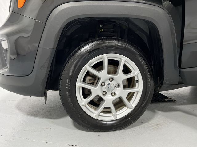 Thumbnail: 2020 Jeep Renegade - 7