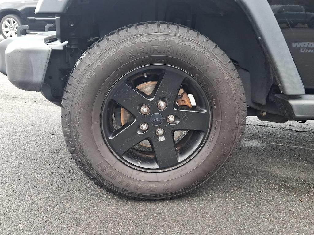 Thumbnail: 2017 Jeep Wrangler - 7