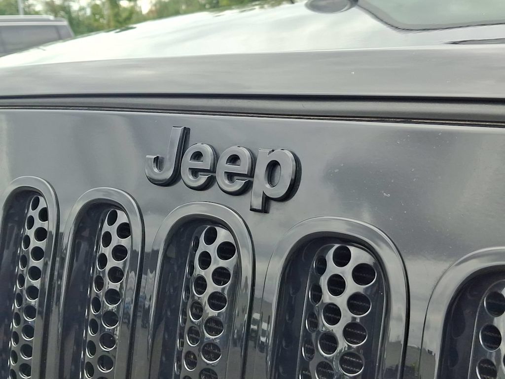 Thumbnail: 2013 Jeep Wrangler - 29