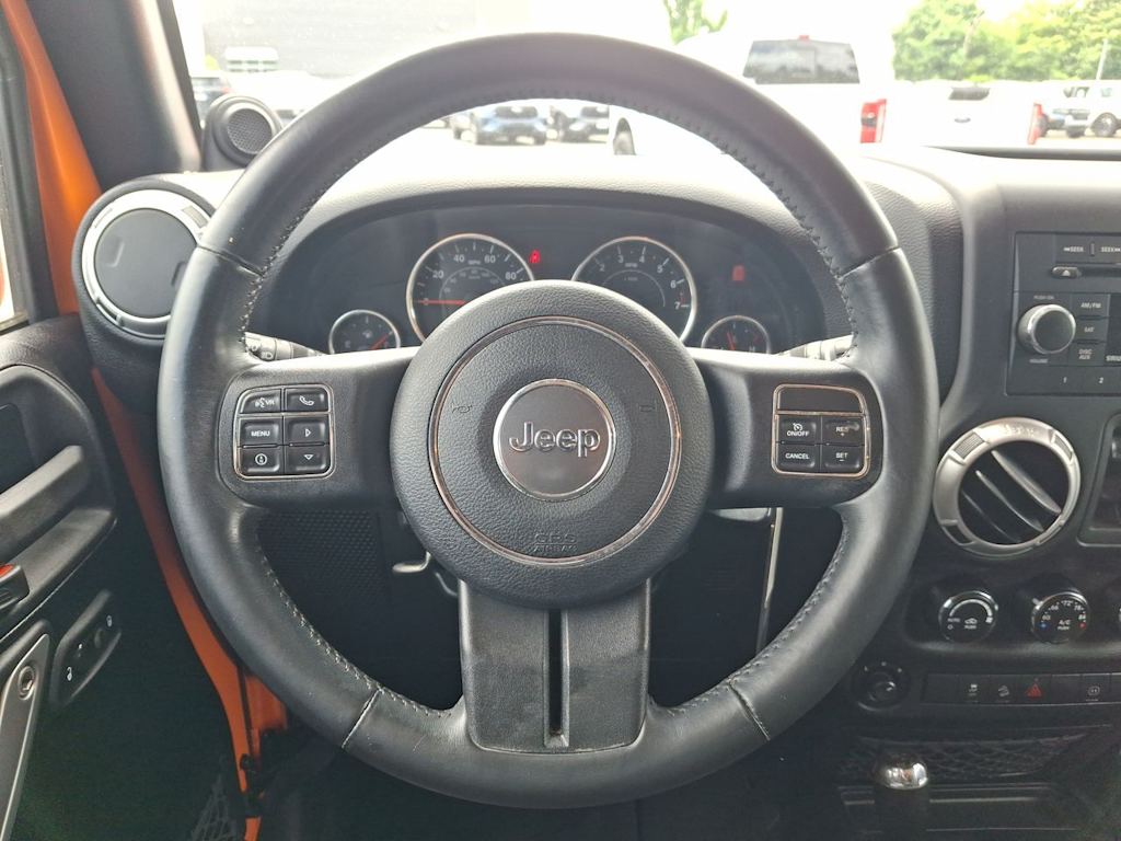 Thumbnail: 2012 Jeep Wrangler - 11