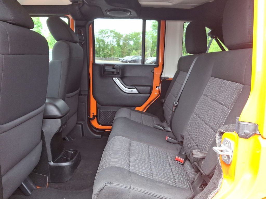 Thumbnail: 2012 Jeep Wrangler - 27
