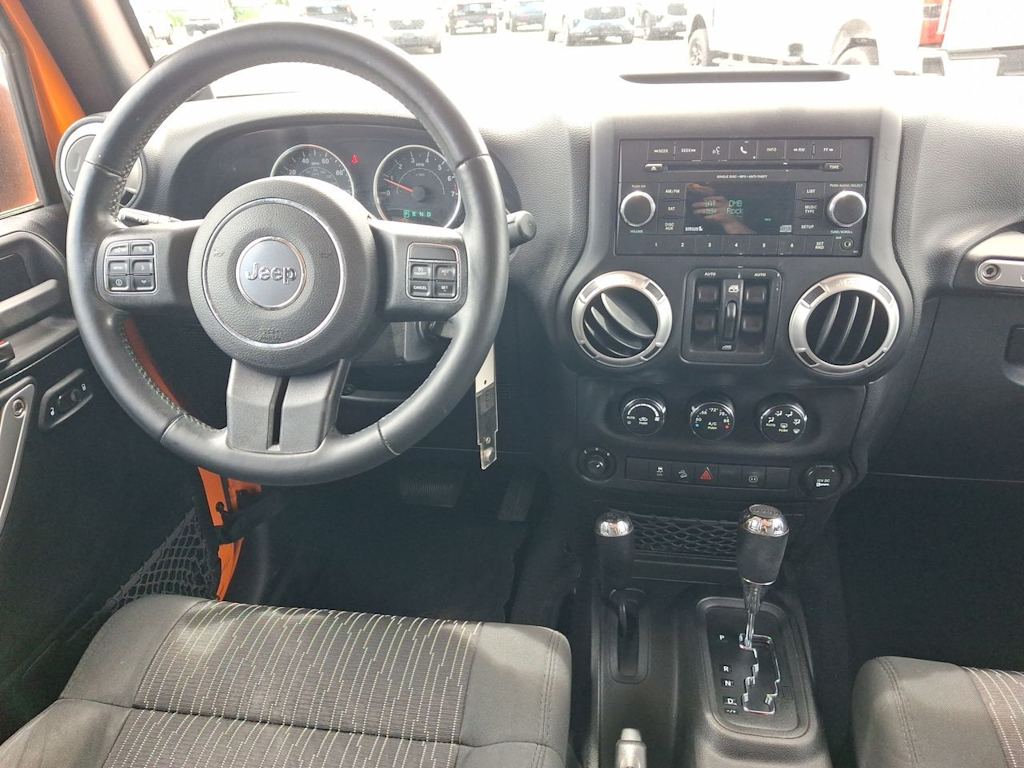 Thumbnail: 2012 Jeep Wrangler - 12