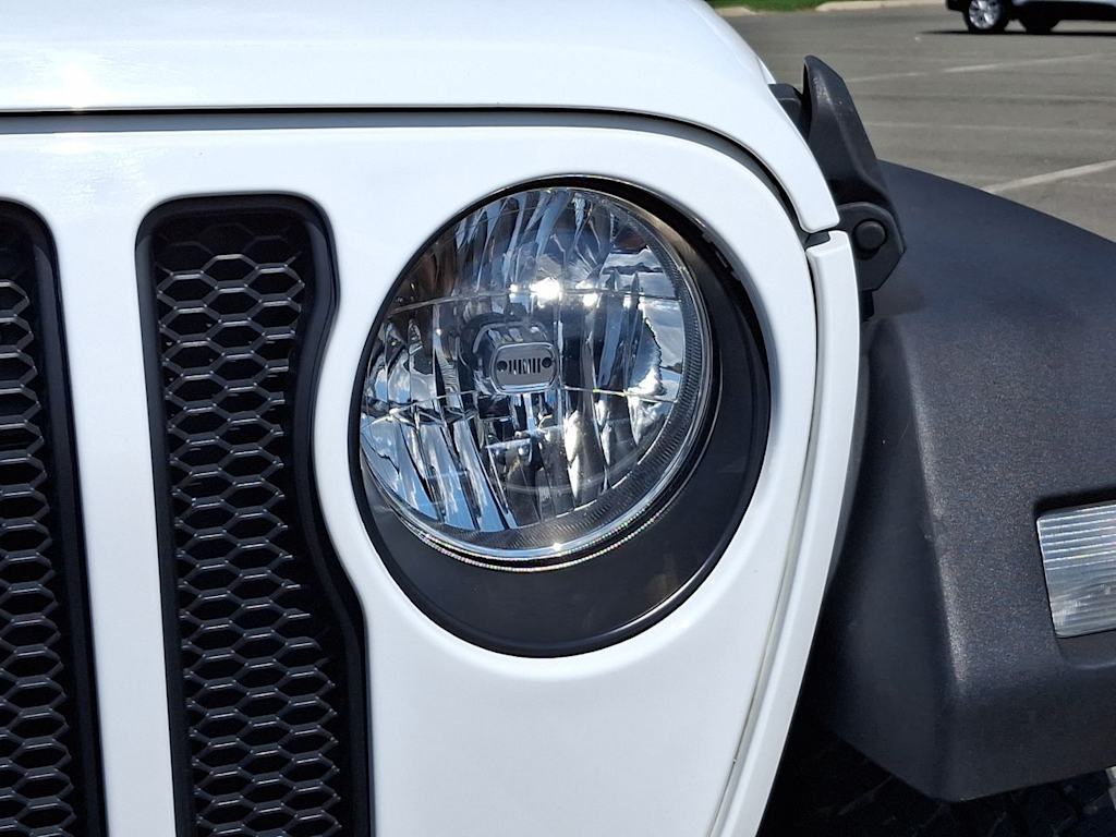 Thumbnail: 2018 Jeep Wrangler - 30