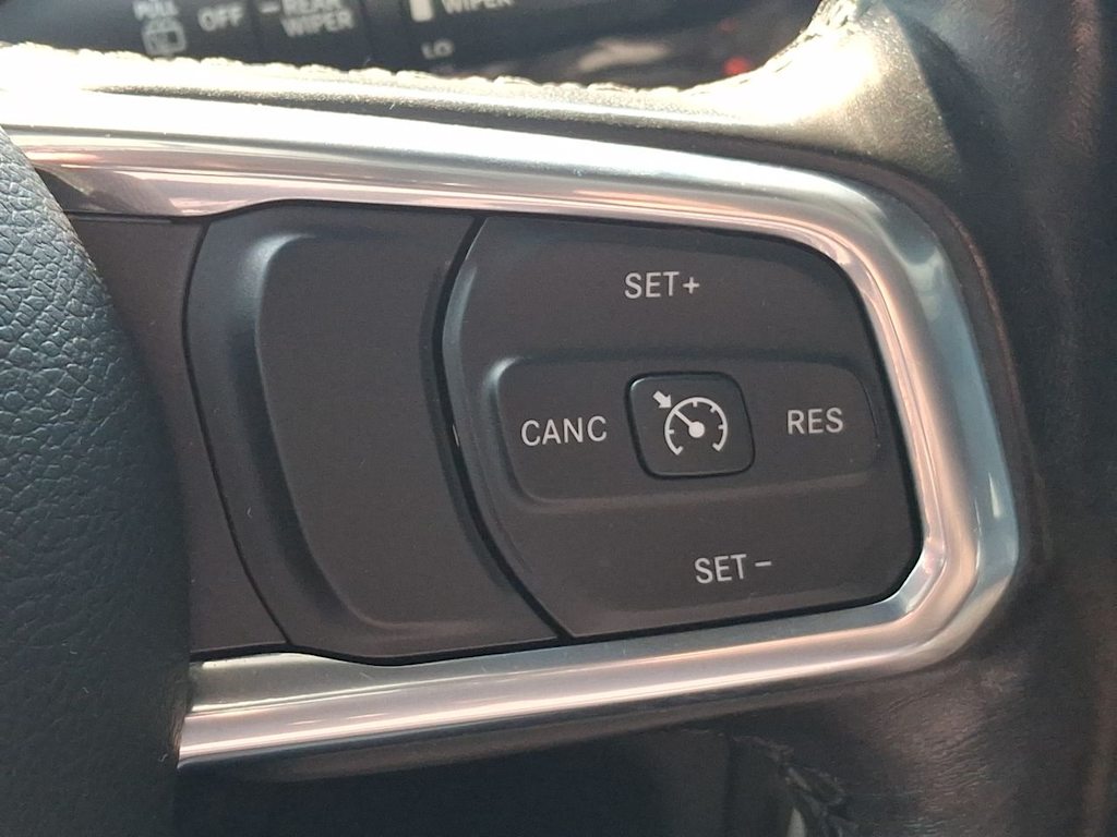 Thumbnail: 2021 Jeep Wrangler - 27