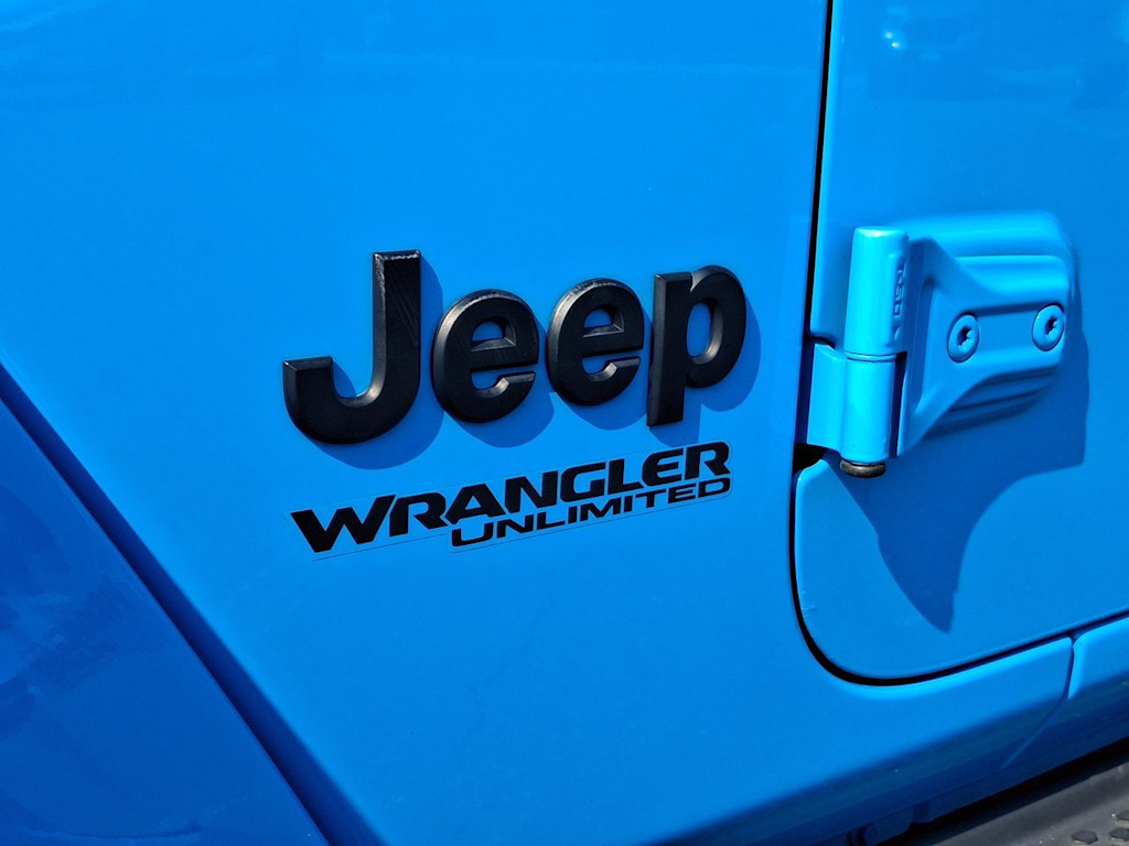 Thumbnail: 2021 Jeep Wrangler - 5