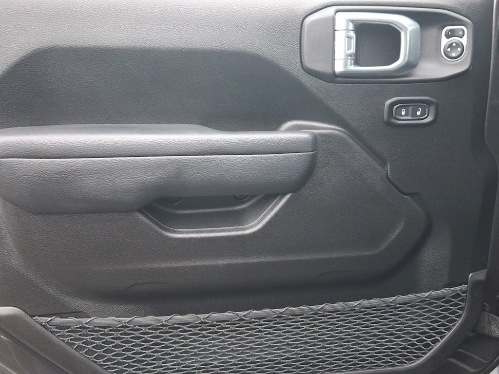 Thumbnail: 2024 Jeep Wrangler - 23