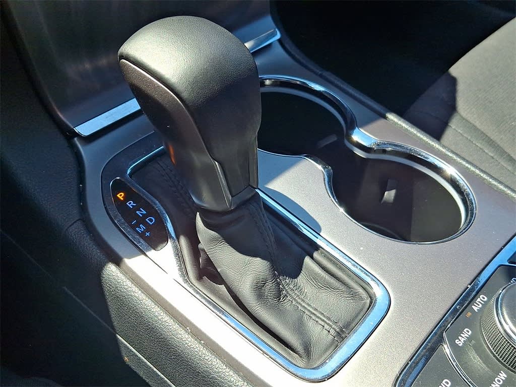 Thumbnail: 2019 Jeep Grand Cherokee - 14