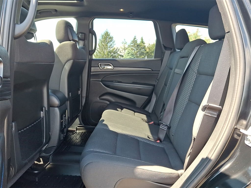 Thumbnail: 2019 Jeep Grand Cherokee - 29