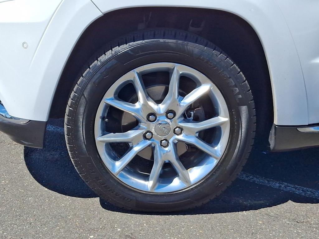 Thumbnail: 2015 Jeep Grand Cherokee - 6