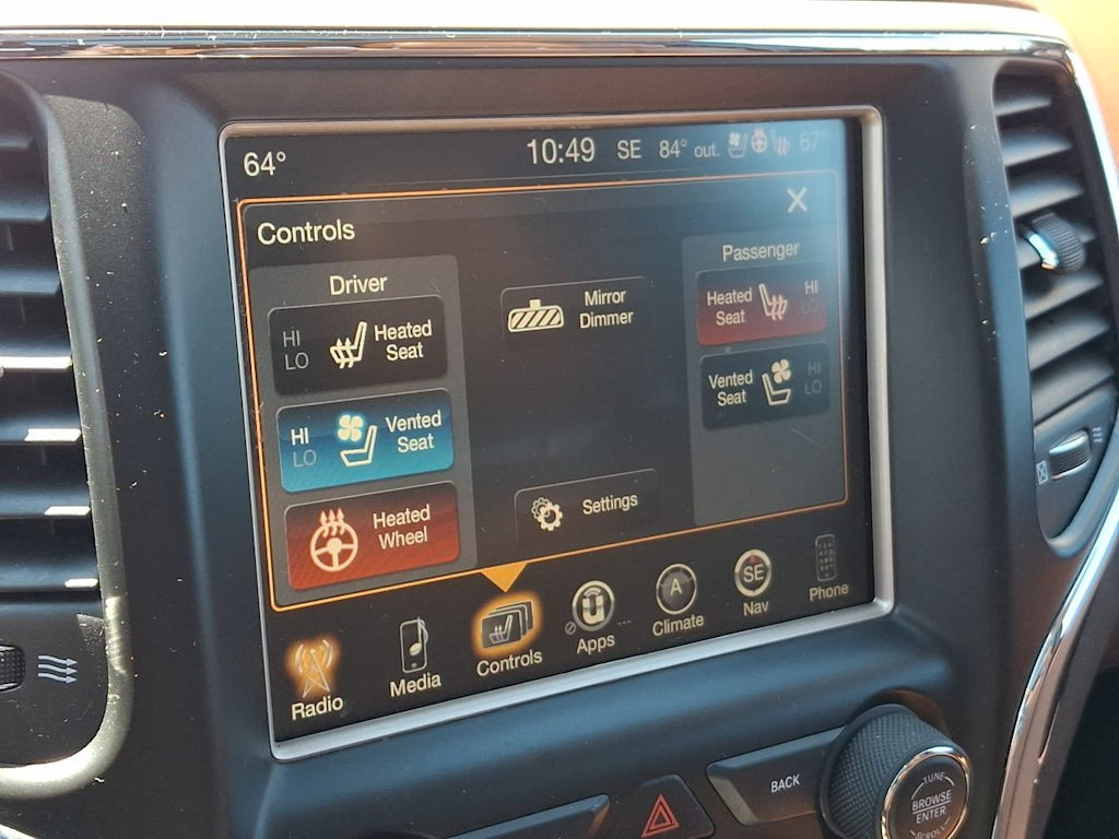 Thumbnail: 2015 Jeep Grand Cherokee - 27