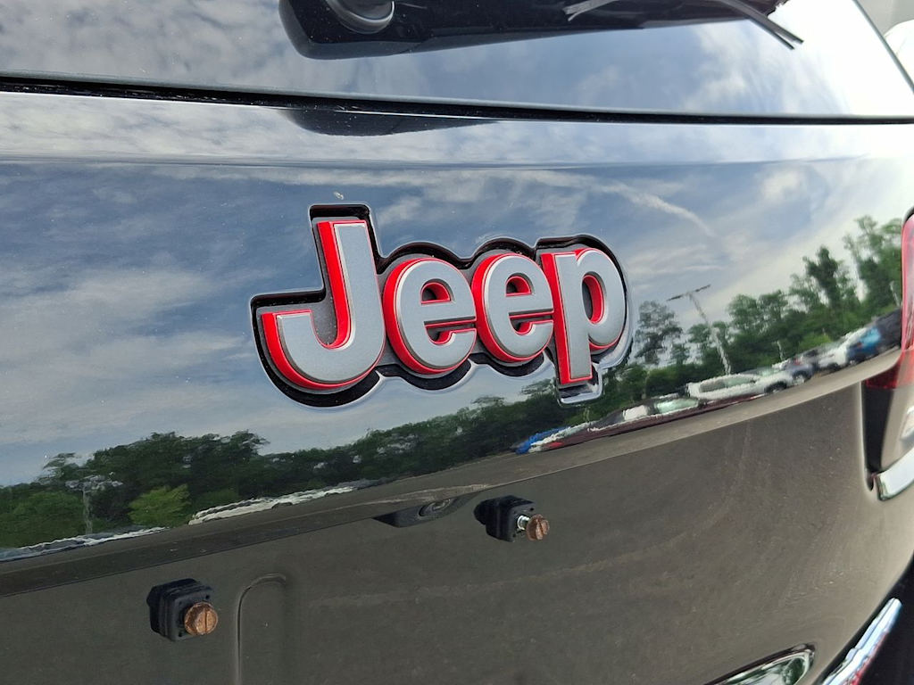 Thumbnail: 2021 Jeep Grand Cherokee - 5