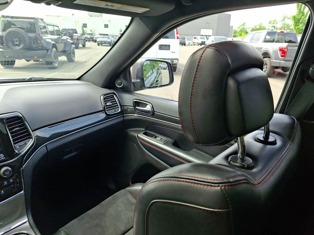 Thumbnail: 2021 Jeep Grand Cherokee - 7