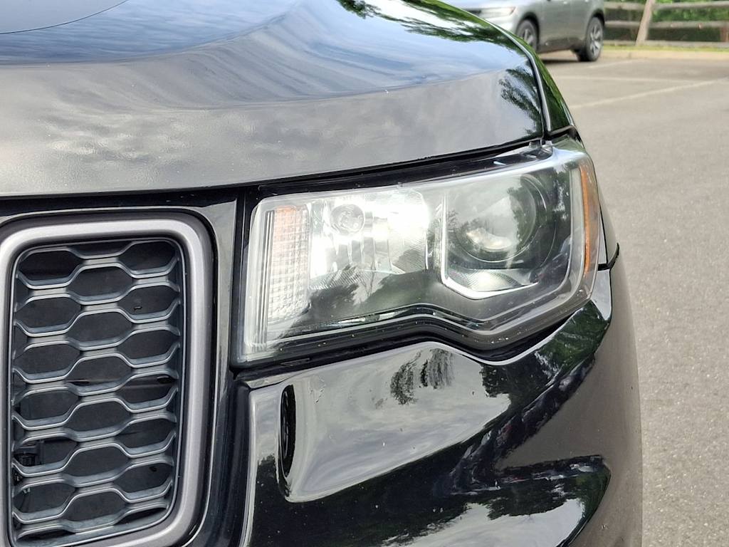 Thumbnail: 2021 Jeep Grand Cherokee - 30