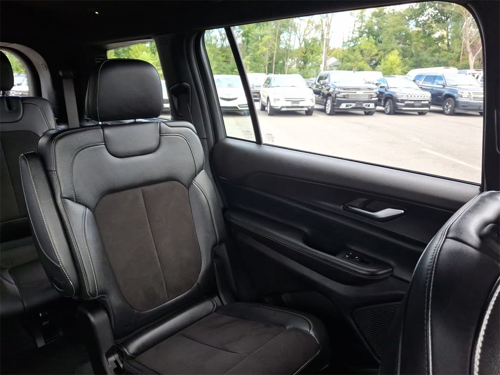 Thumbnail: 2023 Jeep Grand Cherokee L - 9