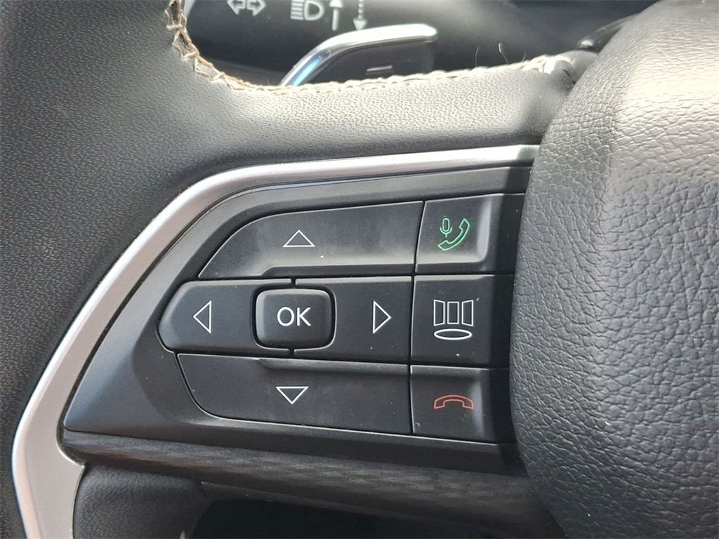 Thumbnail: 2023 Jeep Grand Cherokee L - 25