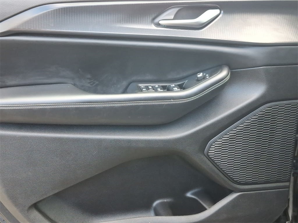 Thumbnail: 2023 Jeep Grand Cherokee L - 22