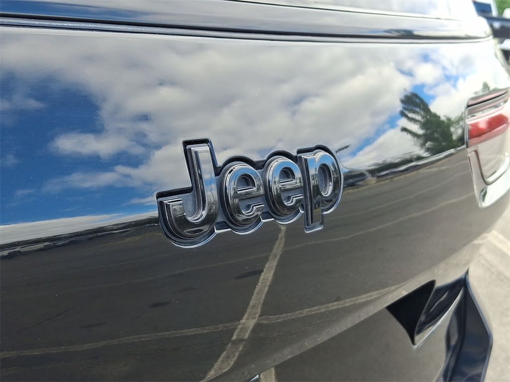 Thumbnail: 2023 Jeep Grand Cherokee L - 29
