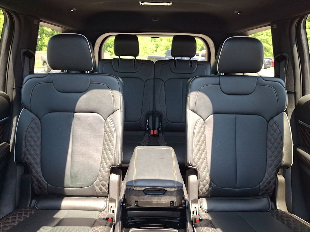 Thumbnail: 2024 Jeep Grand Cherokee L - 8
