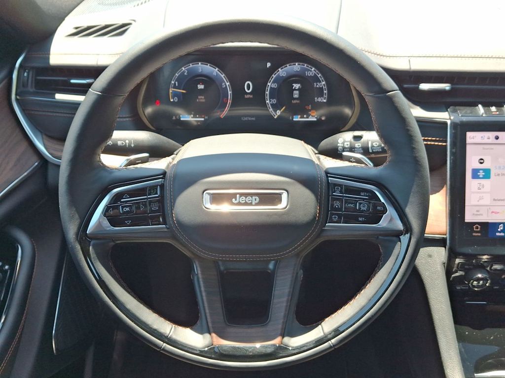 Thumbnail: 2024 Jeep Grand Cherokee L - 11