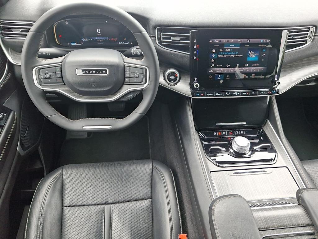 Thumbnail: 2024 Jeep Wagoneer - 11