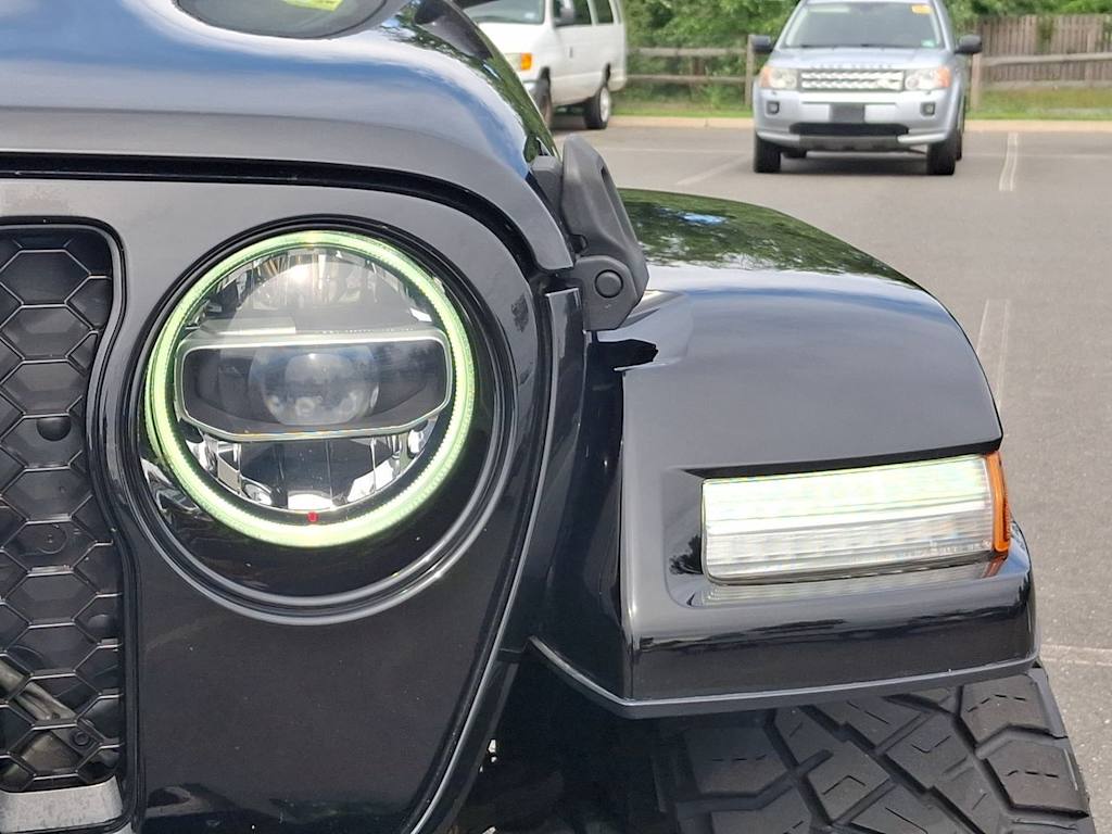 Thumbnail: 2021 Jeep Gladiator - 29