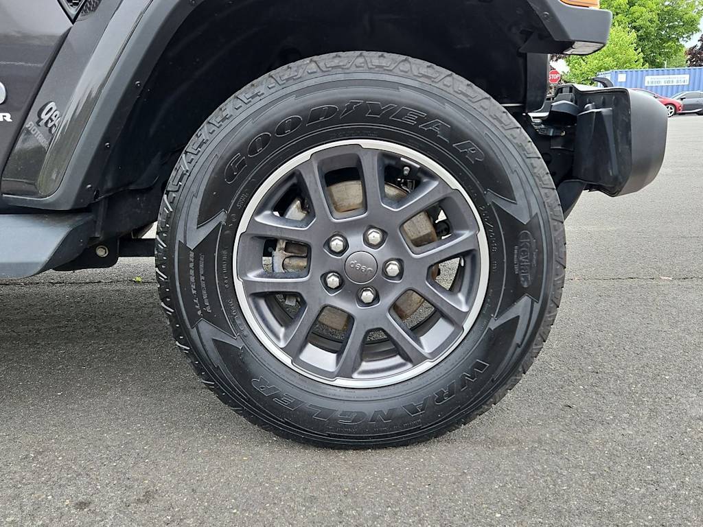 Thumbnail: 2020 Jeep Gladiator - 8