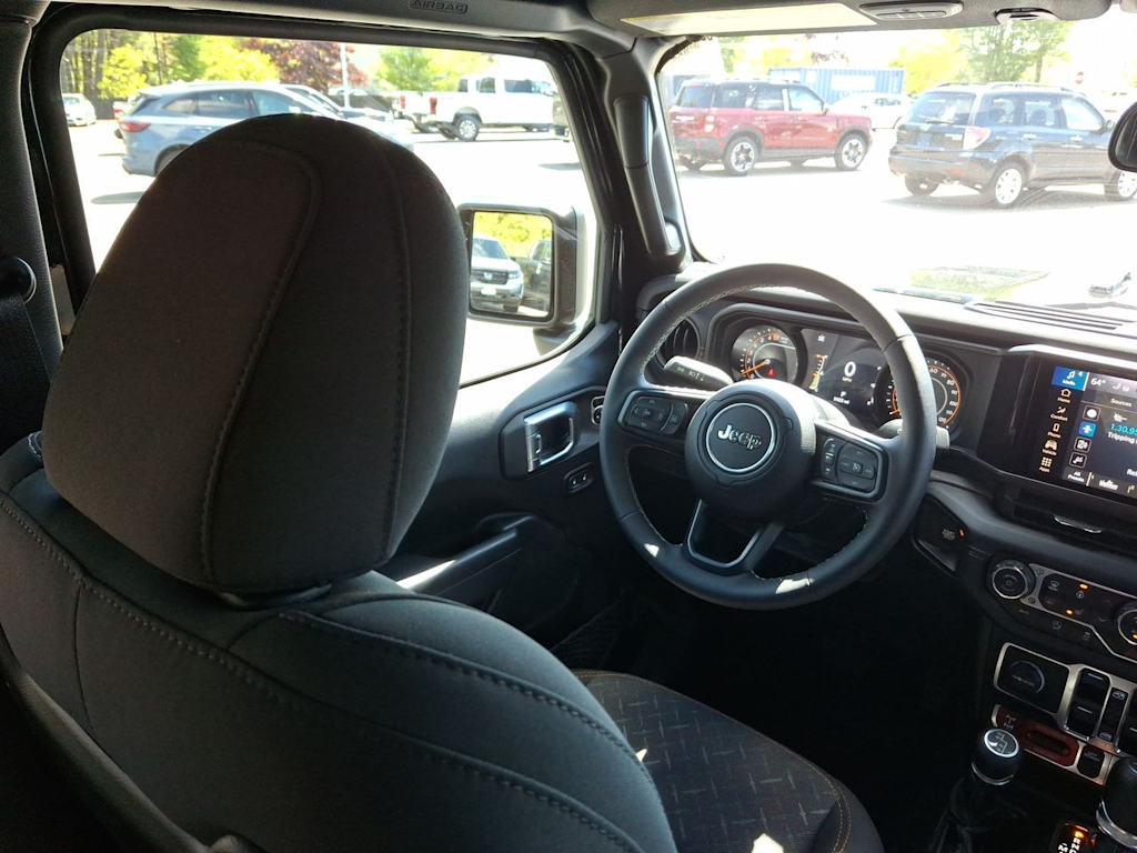 Thumbnail: 2025 Jeep Gladiator - 6