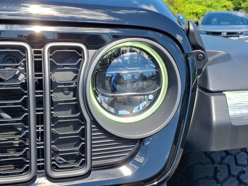 Thumbnail: 2025 Jeep Gladiator - 30