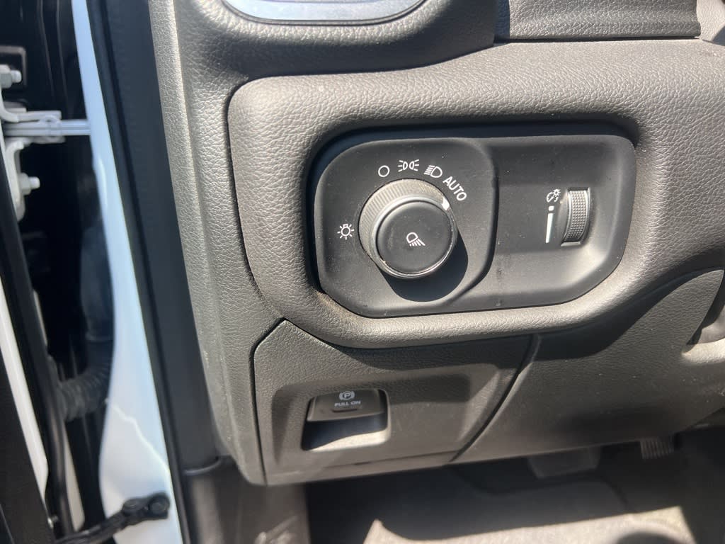 Thumbnail: 2024 RAM 1500 - 17